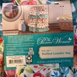 New Pioneer Woman Laundry Bag